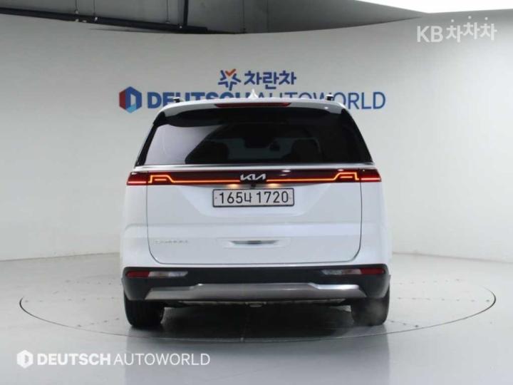 Kia Carnival G3.5 GDI Noblesse 5