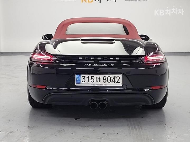 Porsche Boxster 2.0 4