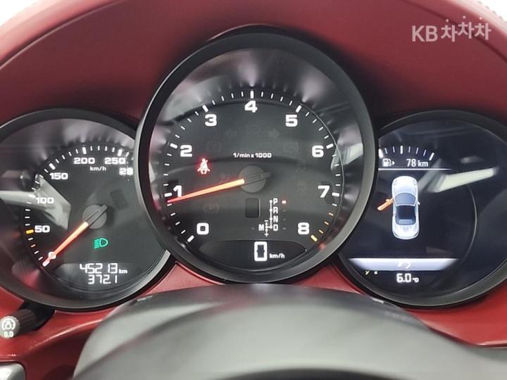 Porsche Boxster 2.0 7