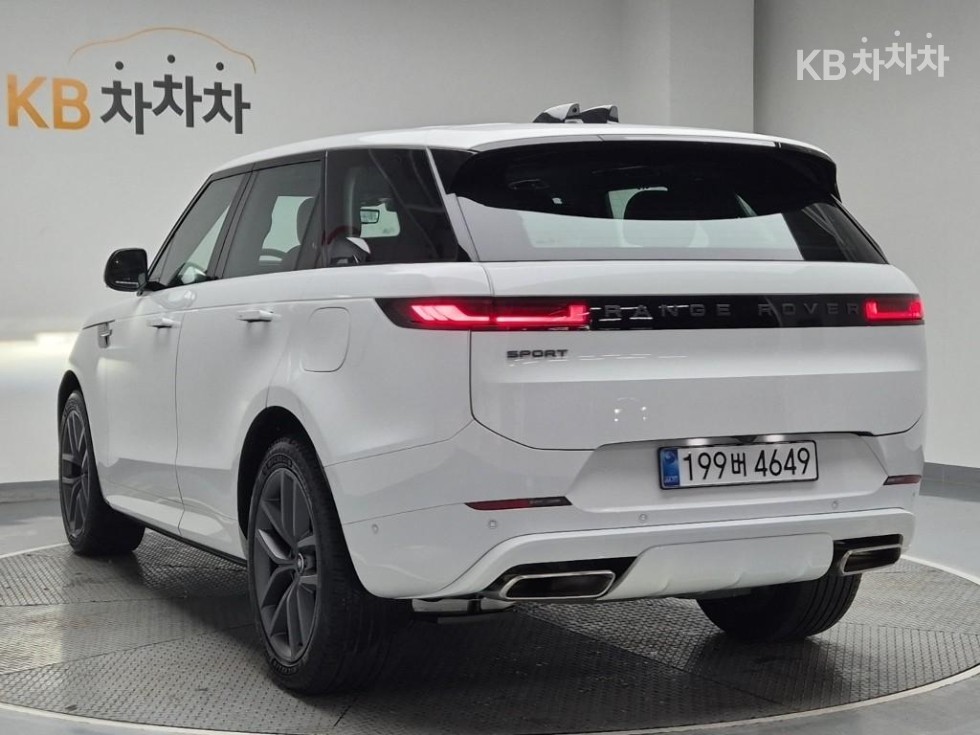 Land Rover Range Rover Sport — miniaturë 2