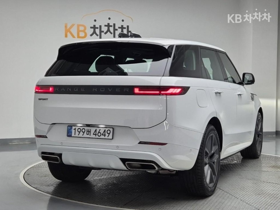 Land Rover Range Rover Sport — miniaturë 3