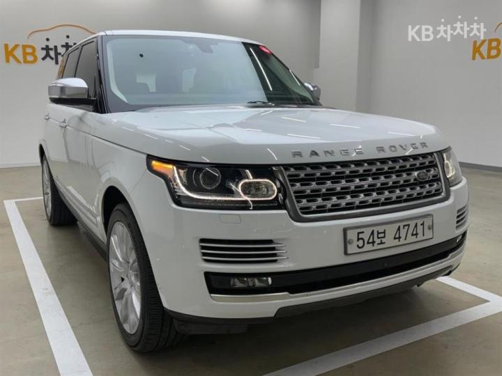 Land Rover Range Rover — miniaturë 3