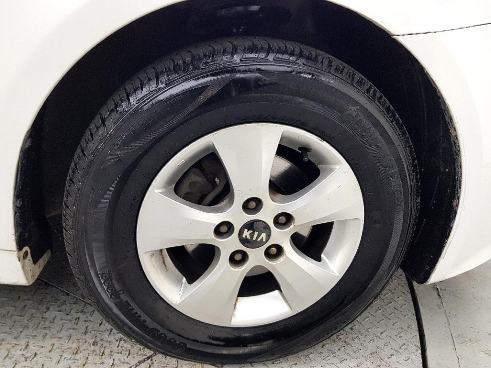 2014 - kia k5