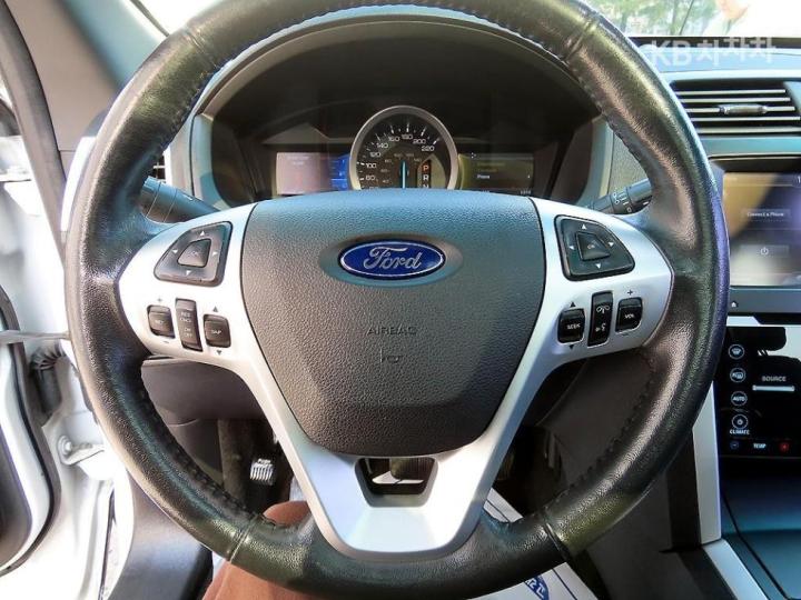 Ford Explorer New 3.5 Ti-VCT V6 4WD Limited 9