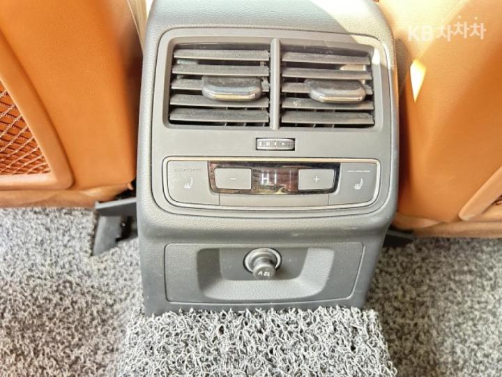 Audi A4 B9 40 TFSI Premium 10