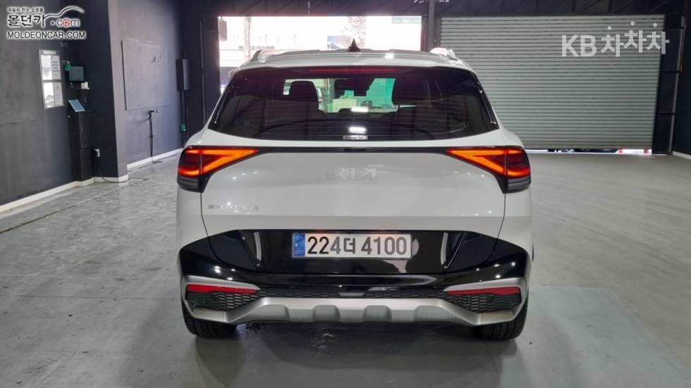 2024 - kia sportage