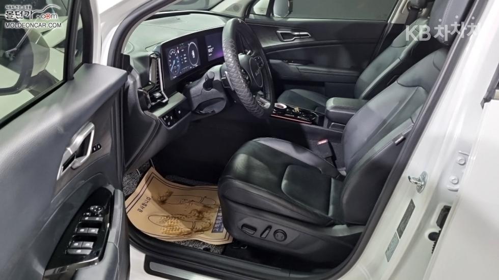 2024 - kia sportage