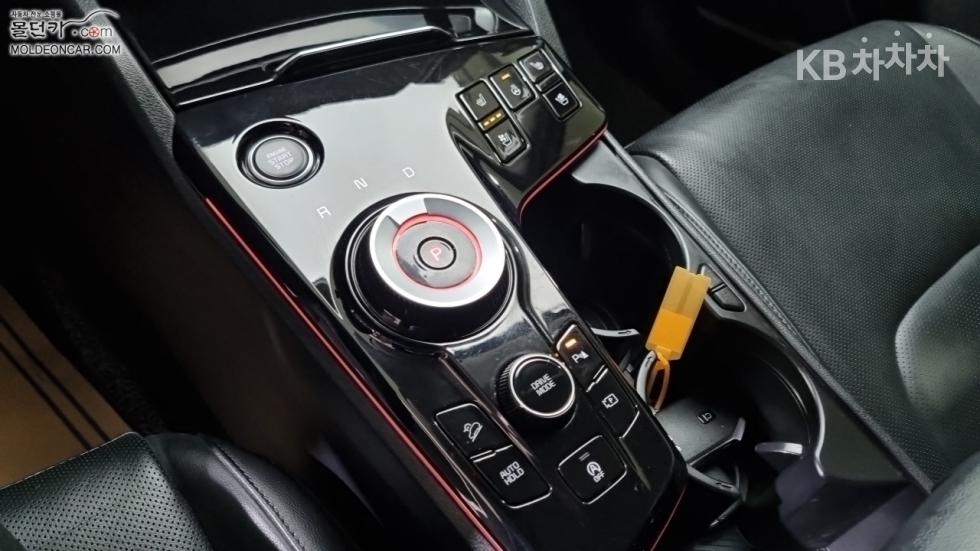 2024 - kia sportage