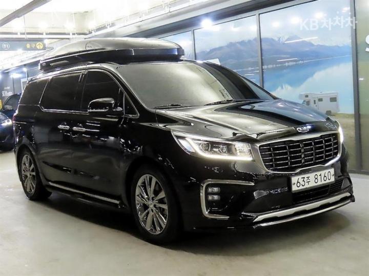 Kia Carnival 2.2 Diesel Noblesse