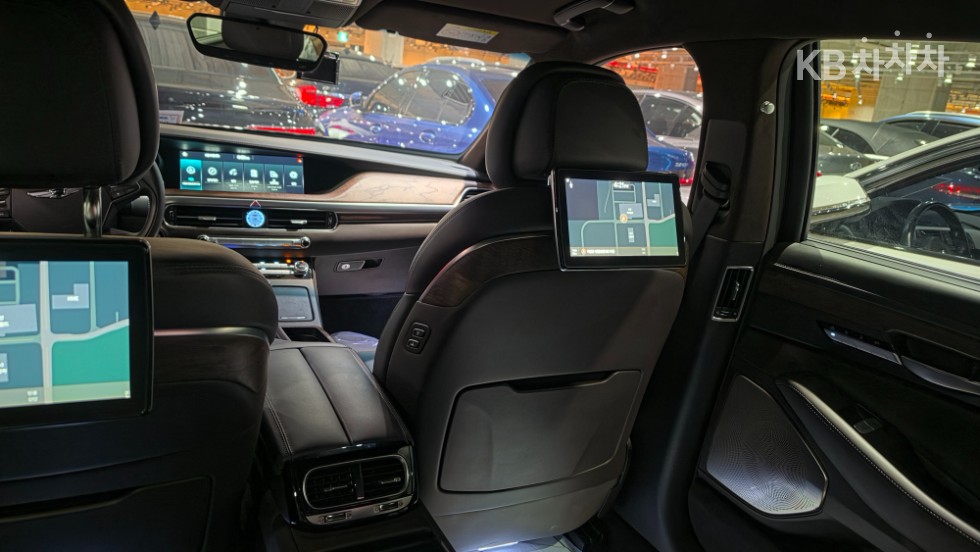 Genesis G90 — miniaturë 13