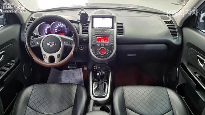 Kia Soul 1.6 GDI Premium Base Type 8