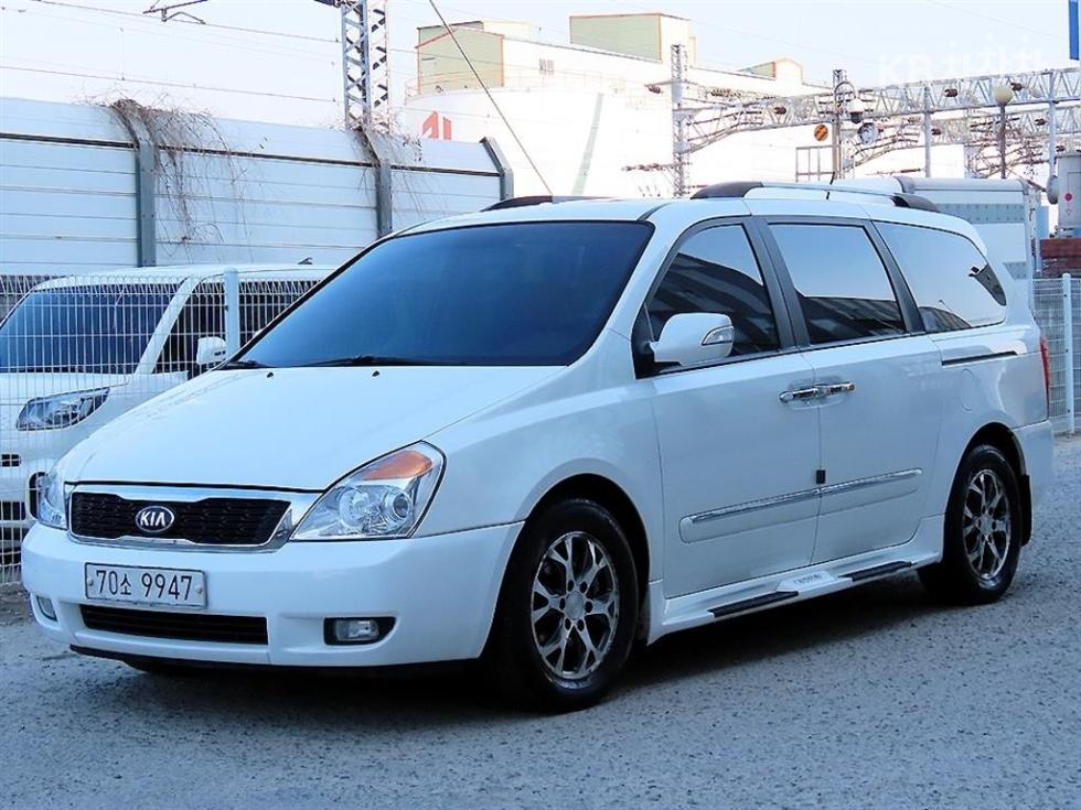 2013 - kia carnival