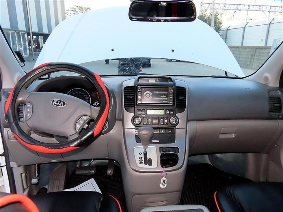 2013 - kia carnival