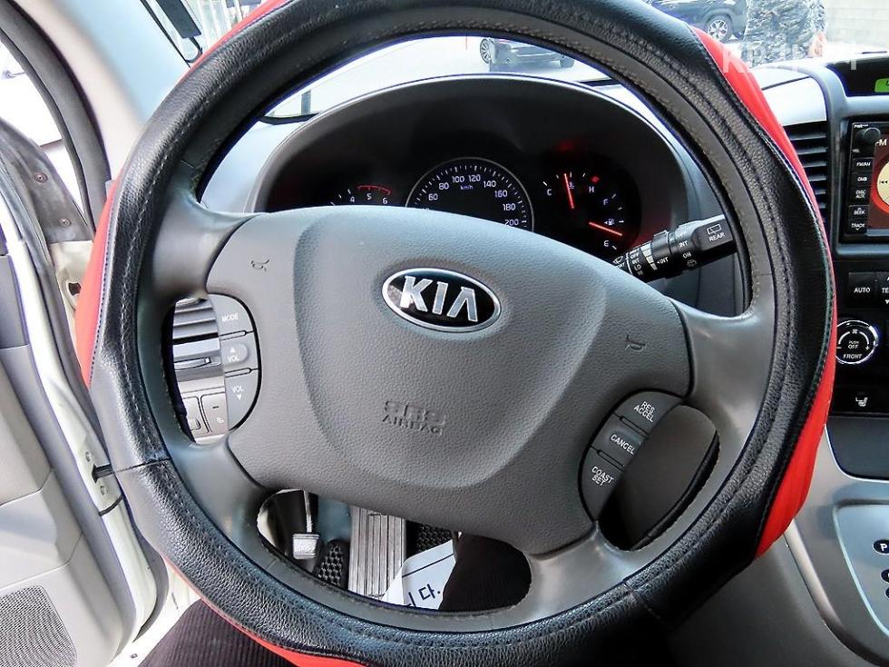 2013 - kia carnival