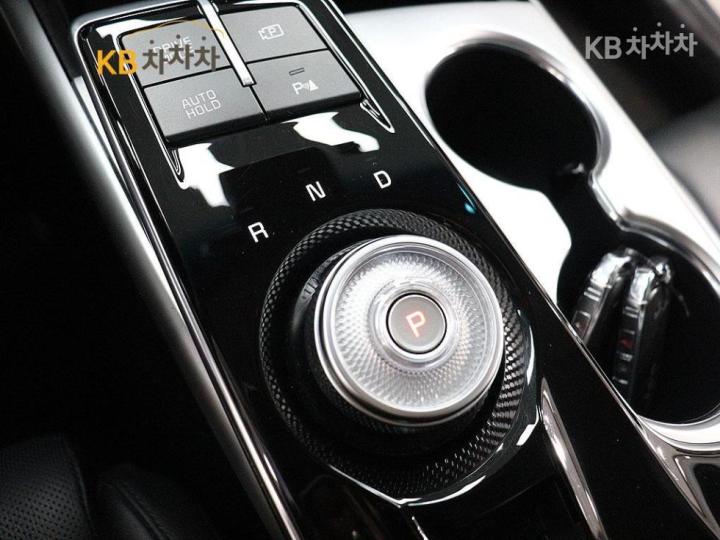 Kia K8 2.5 Gasoline Noblesse 9