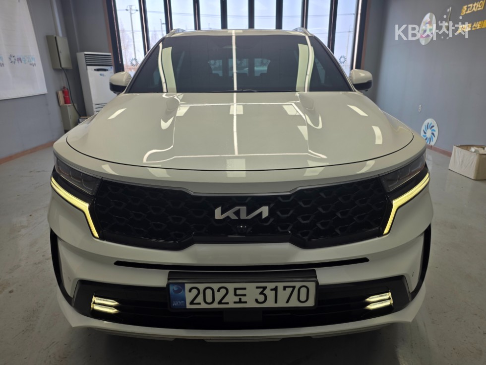 2023 - kia sorento