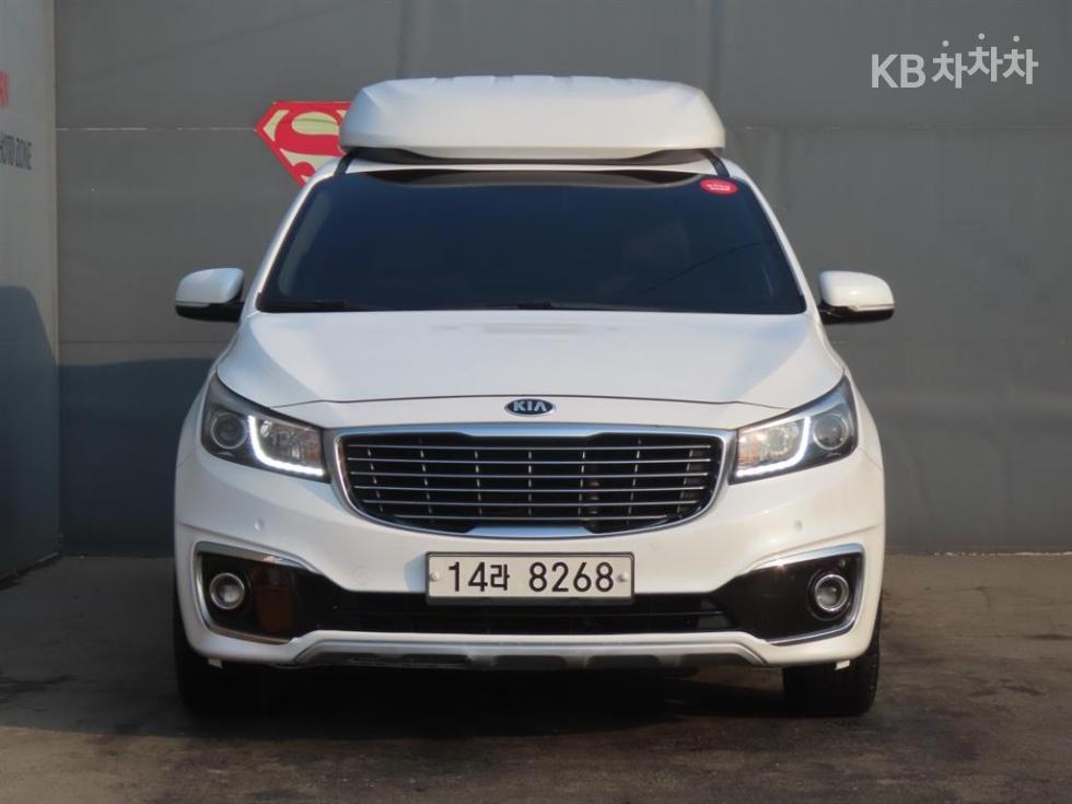 2018 - kia carnival