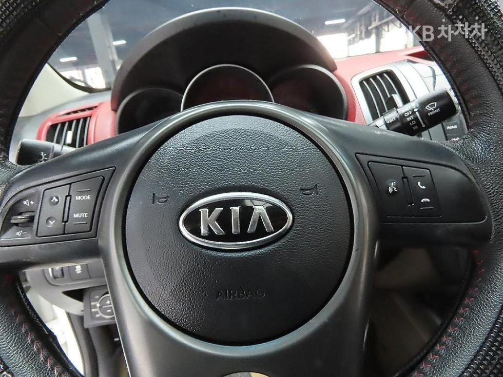 2012 - kia forte