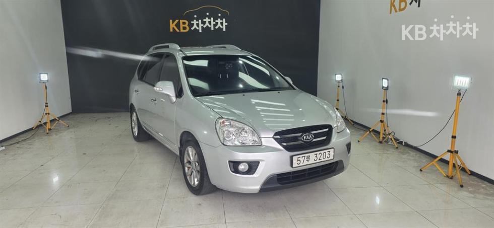 2013 kia carens