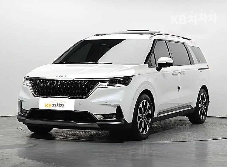 2023 - kia carnival