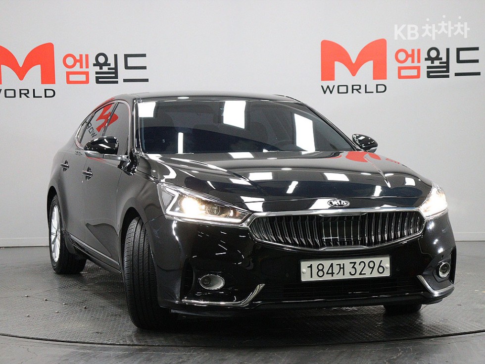 2017 - kia k7