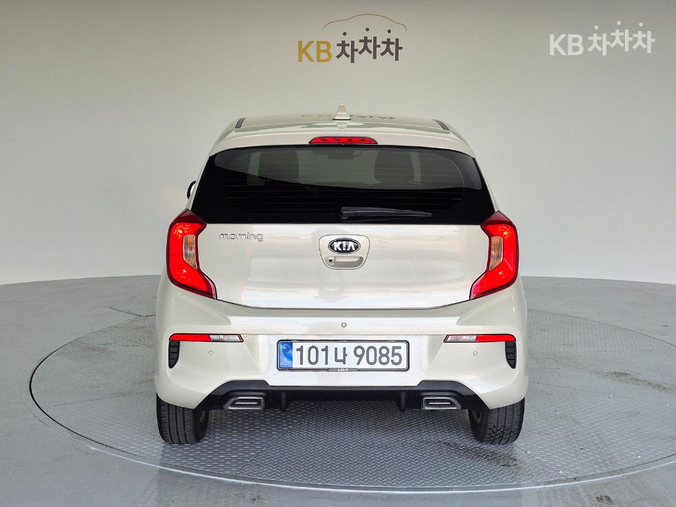 2021 - kia morning