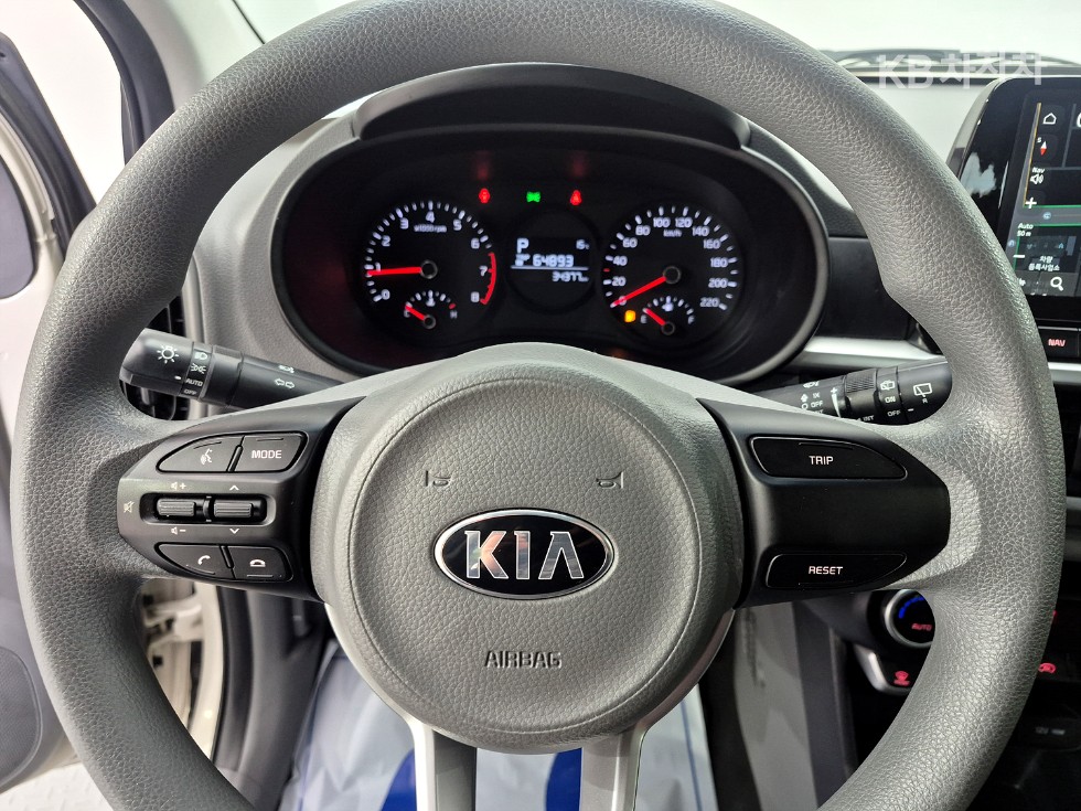 2021 - kia morning