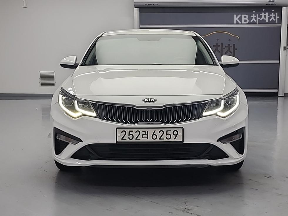 2020 - kia k5