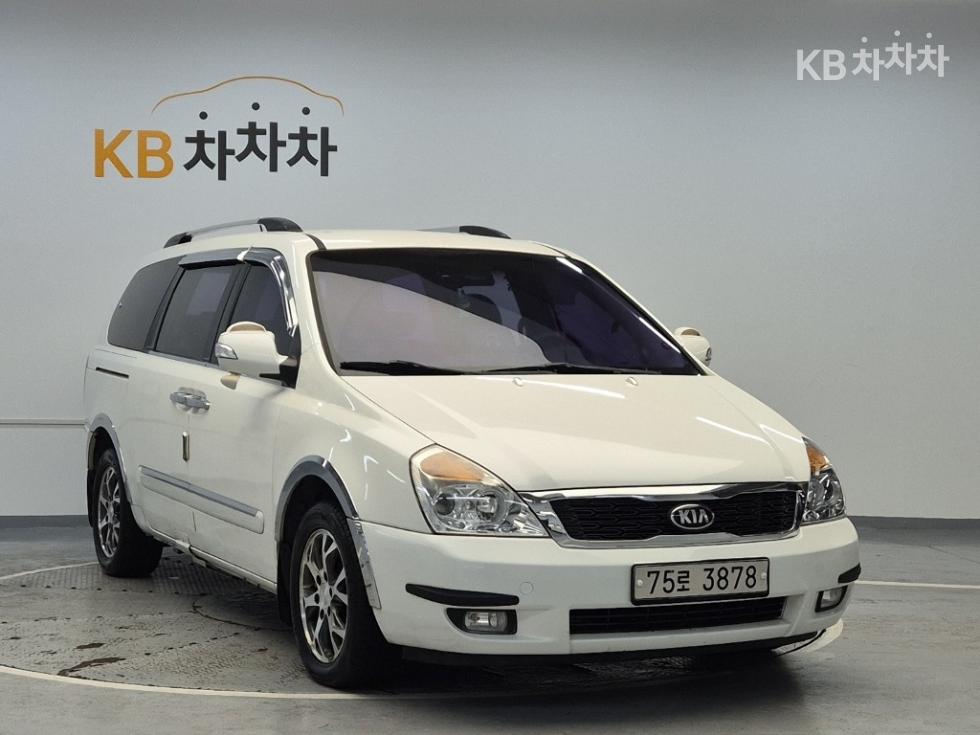 2014 - kia carnival