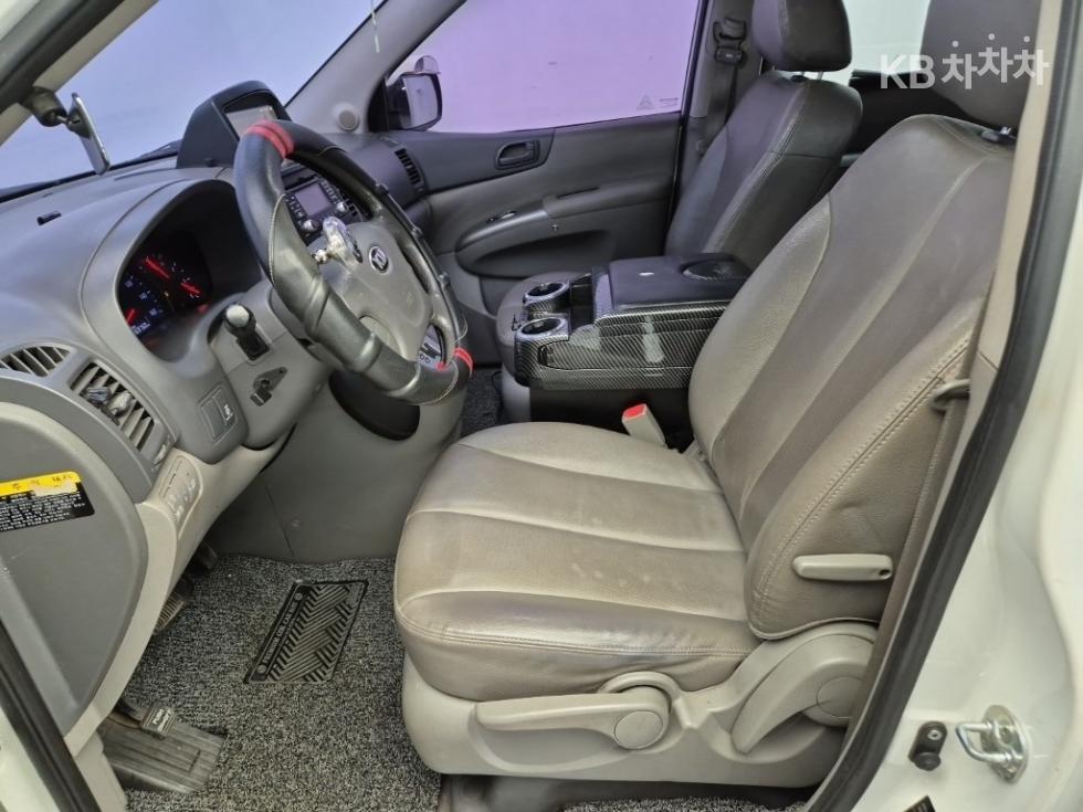2014 - kia carnival