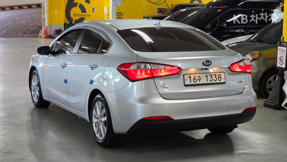 2013 - kia k3