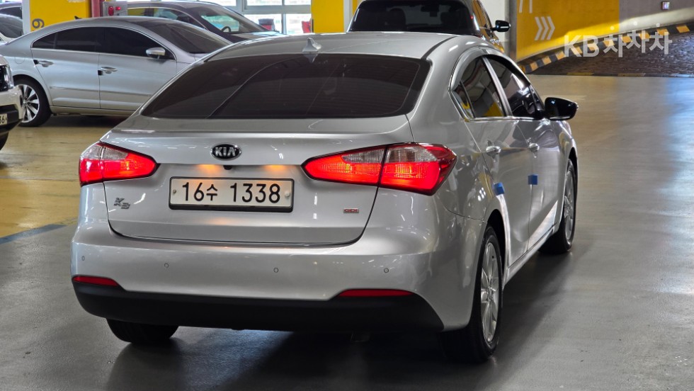 2013 - kia k3