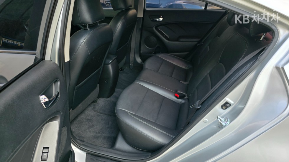 2013 - kia k3