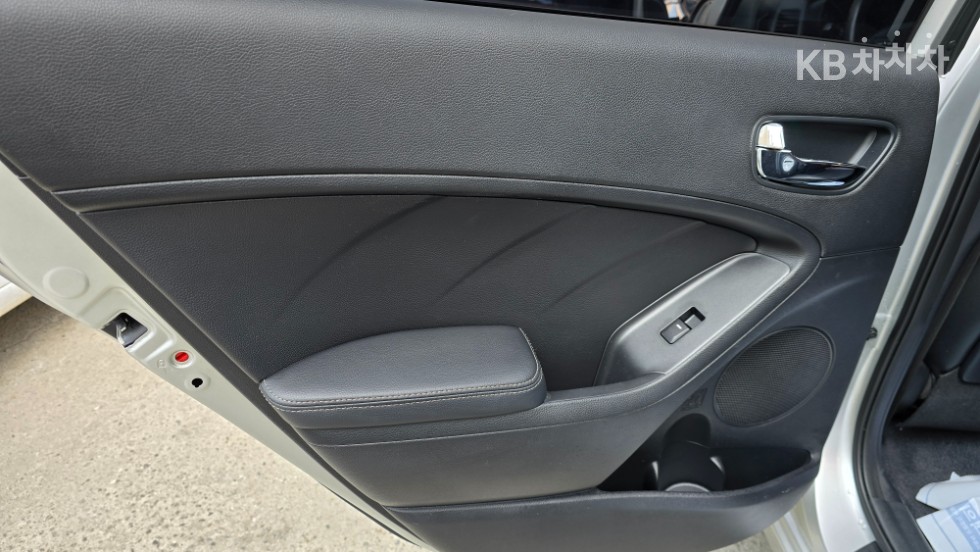 2013 - kia k3