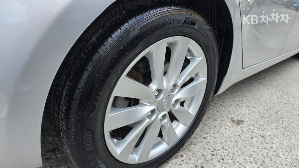 2013 - kia k3
