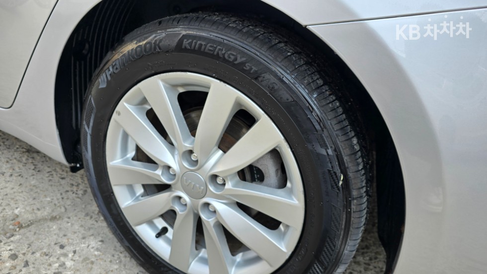 2013 - kia k3