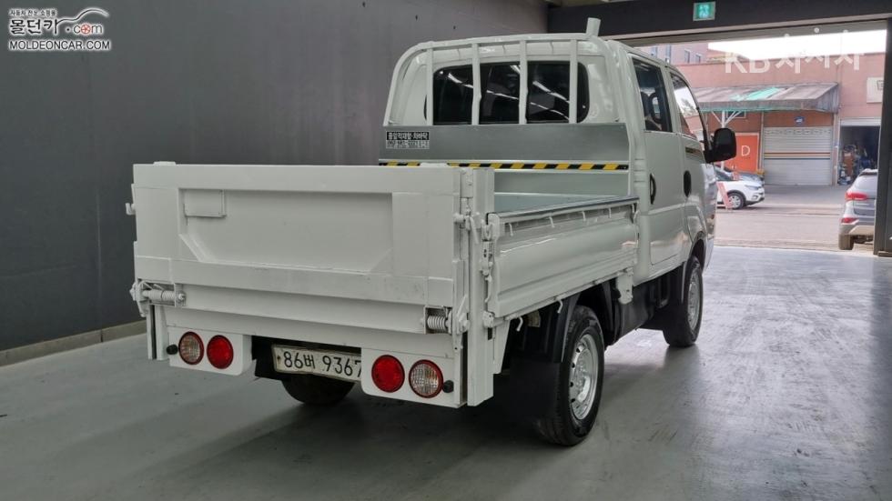 2013 - kia bongo iii