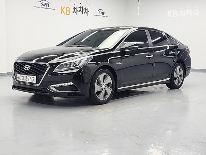 Hyundai Sonata LF Hybrid 2.0 HEV Premium 2