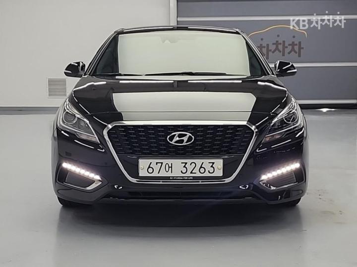 Hyundai Sonata LF Hybrid 2.0 HEV Premium 3