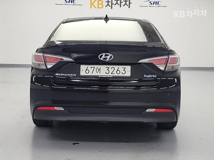 Hyundai Sonata LF Hybrid 2.0 HEV Premium 4