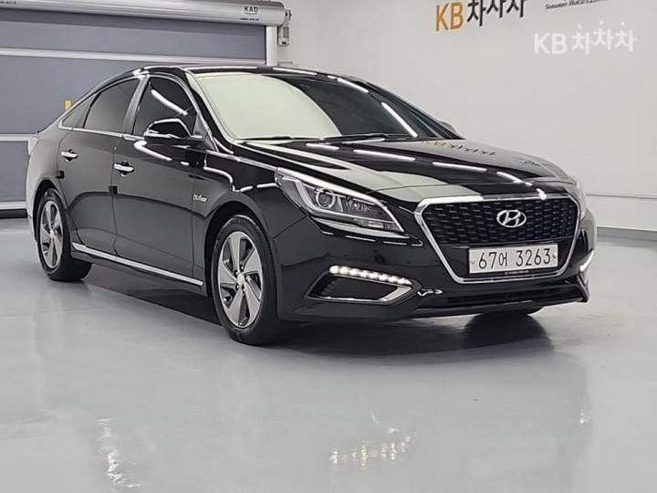 Hyundai Sonata LF Hybrid 2.0 HEV Premium 5