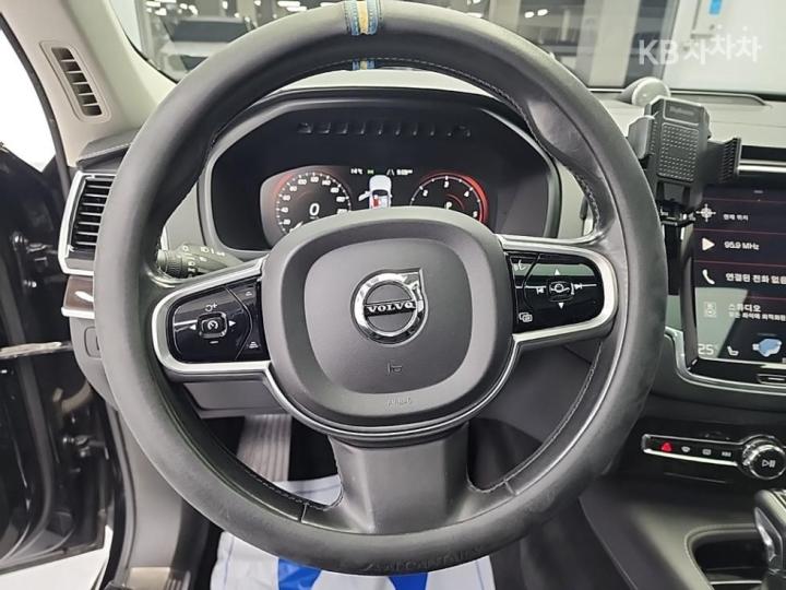 Volvo XC90 D5 Inscription 10