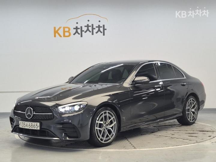 Mercedes-Benz E-Class W213 E220d 4MATIC AMG Line
