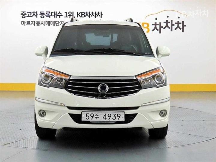 KG Mobility (Ssangyong) Korando Turismo 4WD GT 2