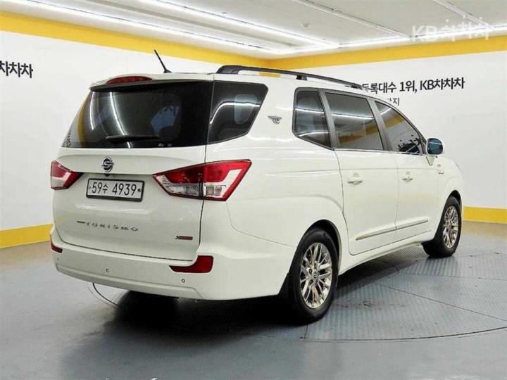 KG Mobility (Ssangyong) Korando Turismo 4WD GT 5