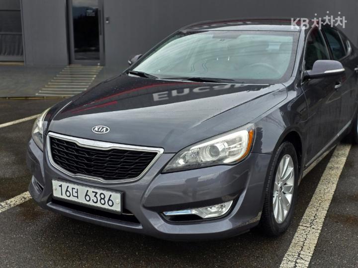 Kia K7 The Prestige LPI 3.0 Deluxe
