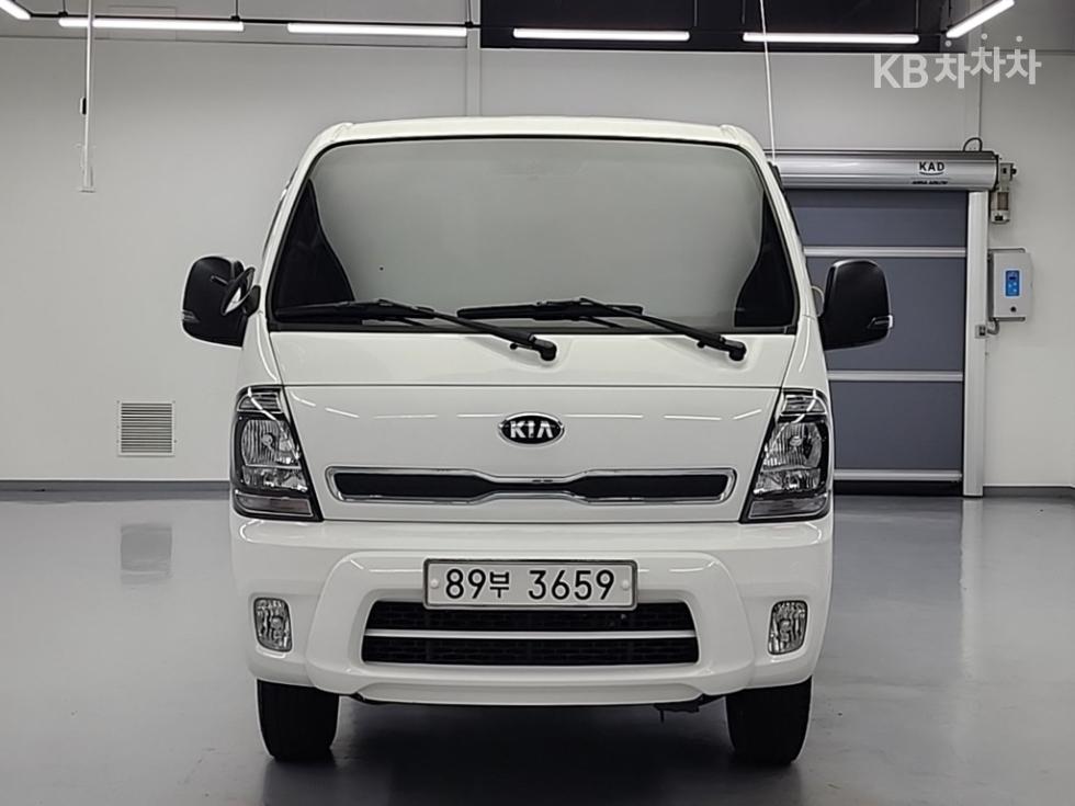 2020 - kia bongo iii