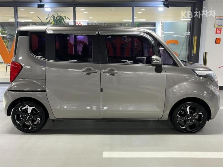 Kia Ray 1.0 Gasoline Luxury 4