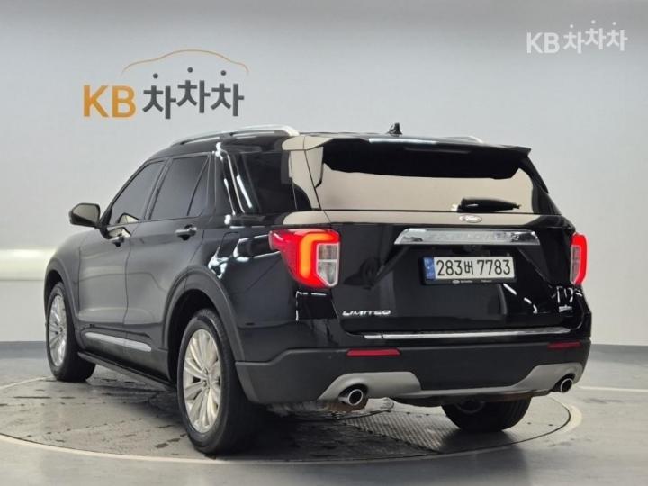 Ford Explorer Gasoline Turbo 2.3 AWD Limited 3