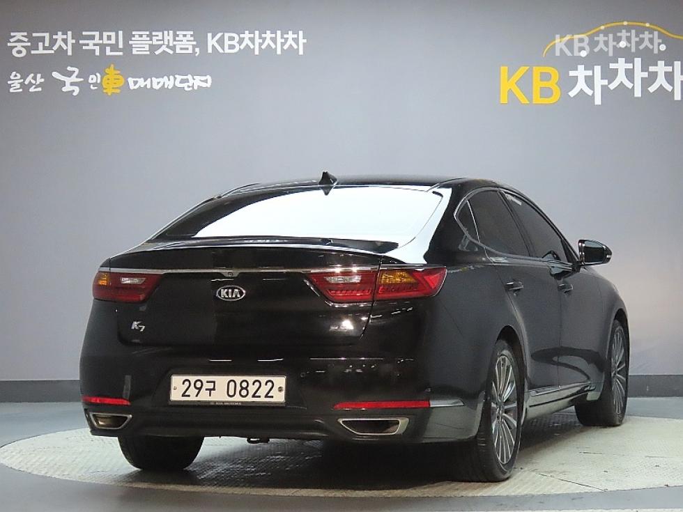 2016 - kia k7